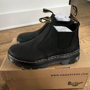 Dr. Martens Chelsea Hardie Boot